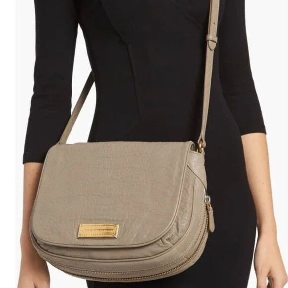 Marc Jacobs Large Nash Two Tone Hardware Black Crossbody - Picture 12 of 13